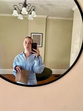 Meet your Posher, Courtney